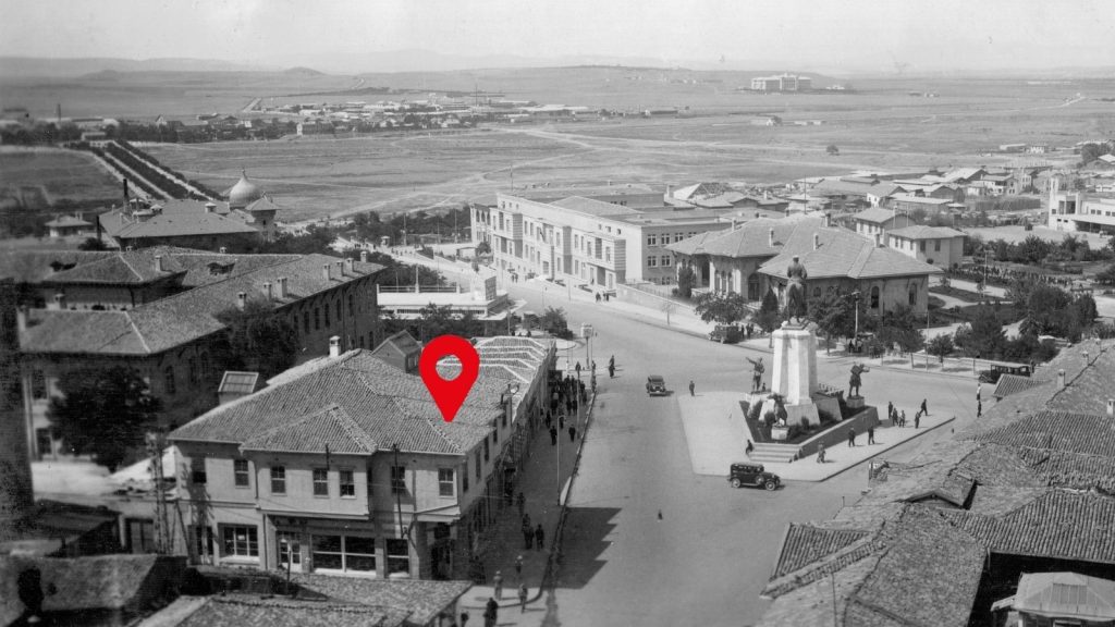Edebiyatçıların Buluşma Noktası: İstanbul Pastanesi